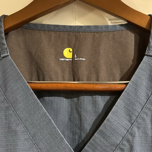 Carhartt Scrub Top - Picture 3 of 9